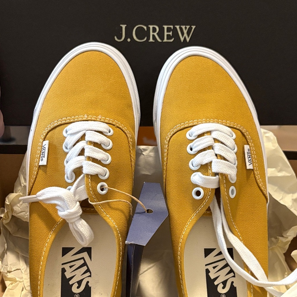 Vans Women’s 8.5 or Men’s size 7 Mustard Canvas Sneakers
